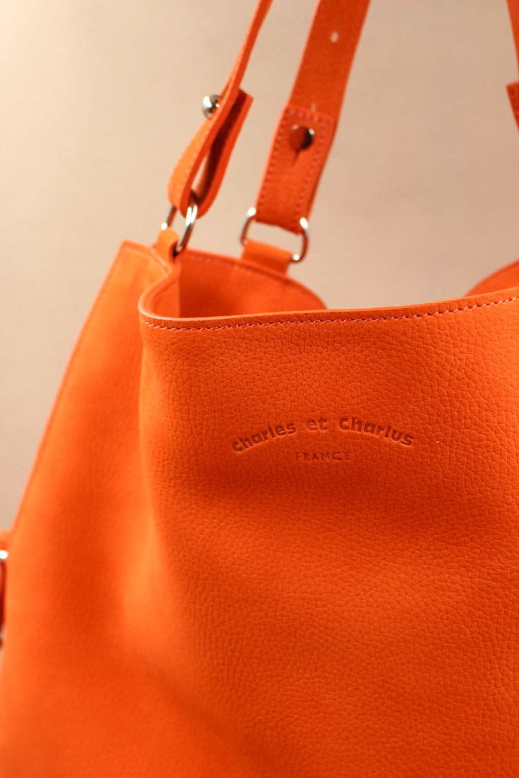 Sac classique nubuck cuir véritable