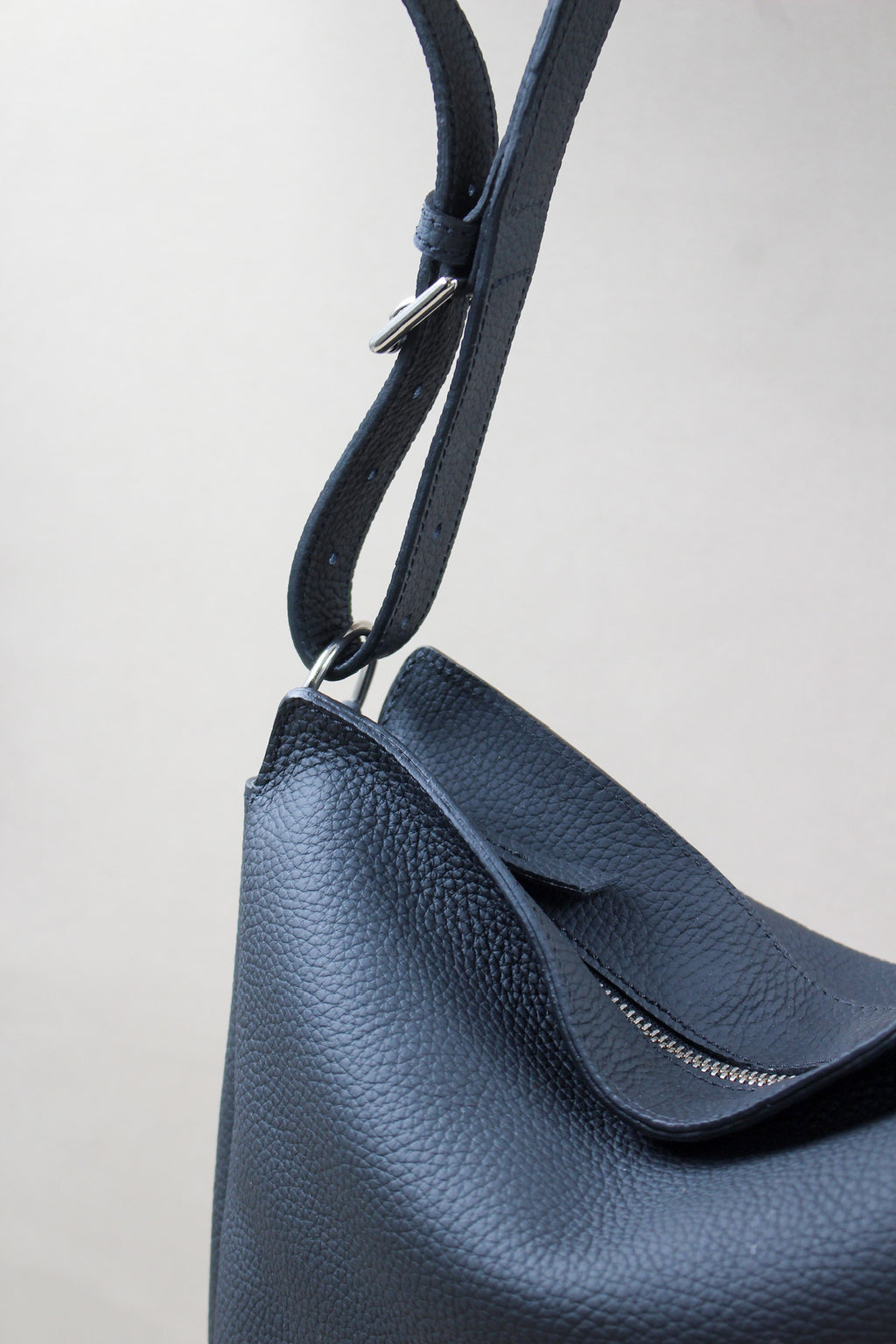 sac cuir grainé, grande poche centrale
