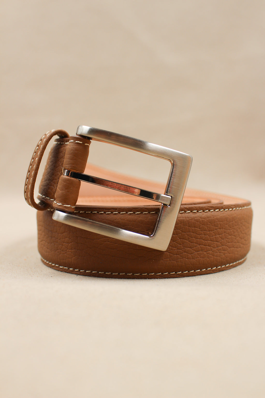 cuir taurillon grainé bombée, ceinture française artisanale
