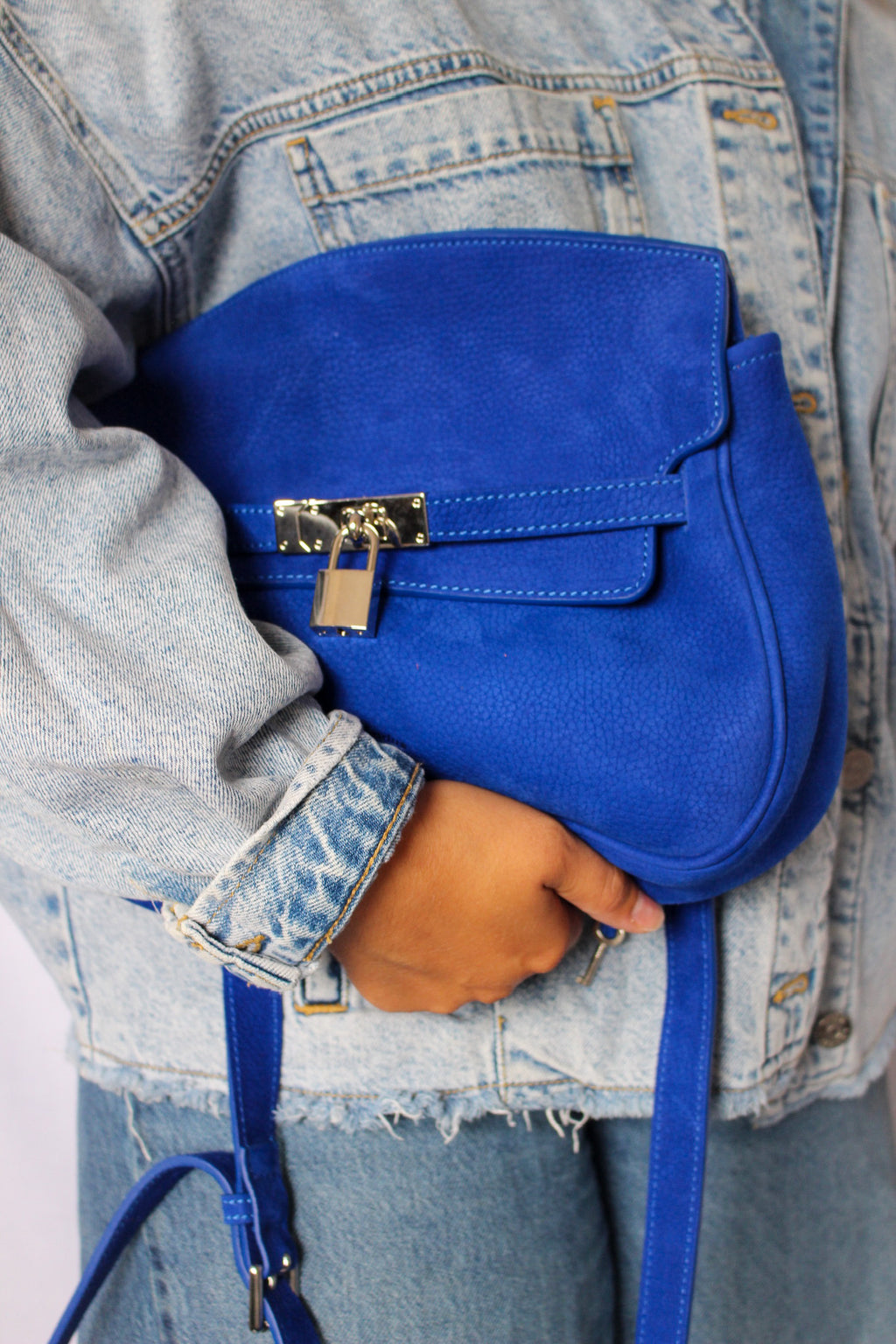 Sac bandoulière cuir nubuck bleu