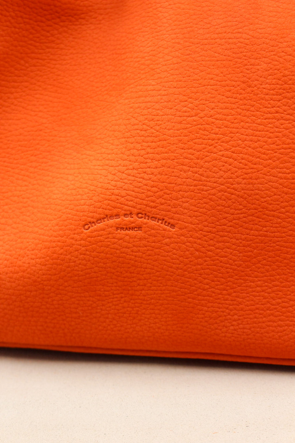 Cuir nubuck de taurillon orange