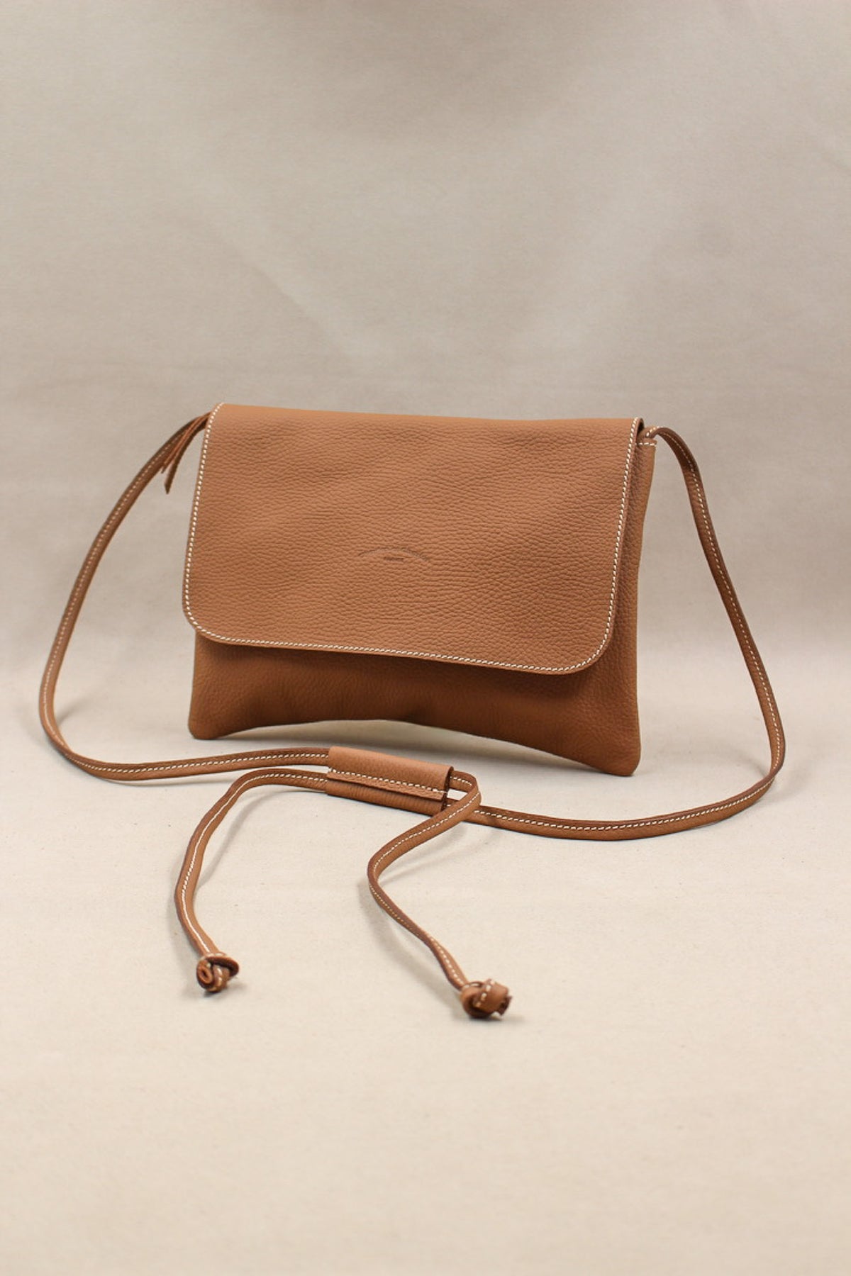 Pochette compacte cuir marron prestige