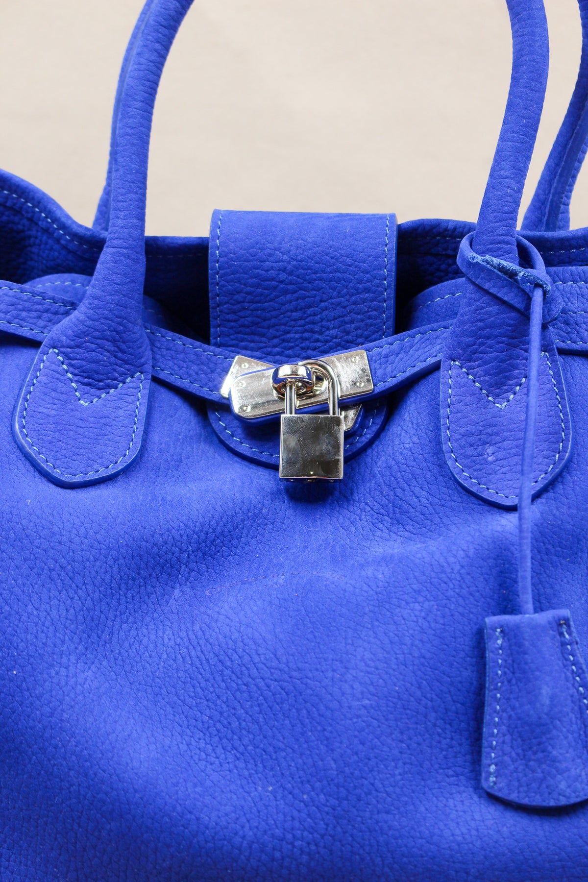 Cabas cuir nubuck bleu bandoulière amovible 
