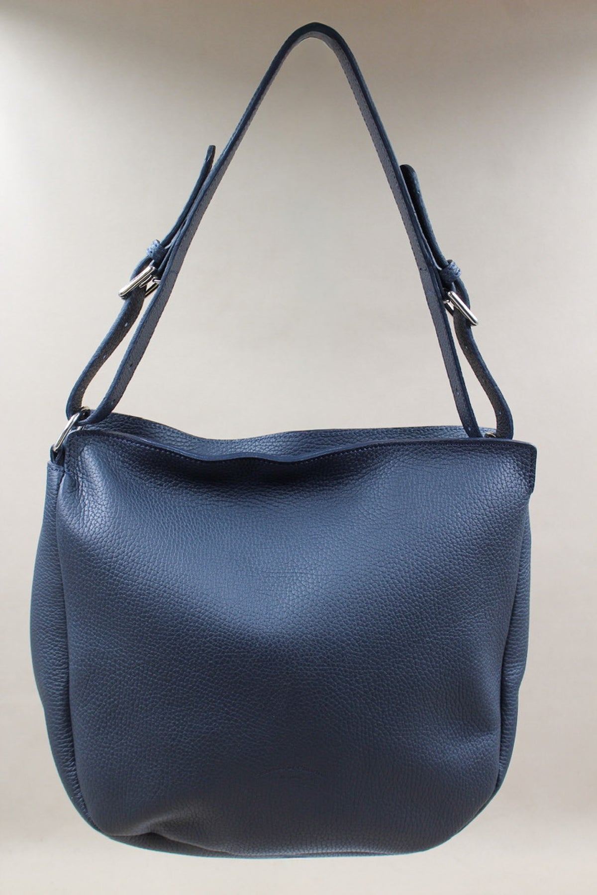 hobo cuir grainé, sac à bandoulière bleu marine