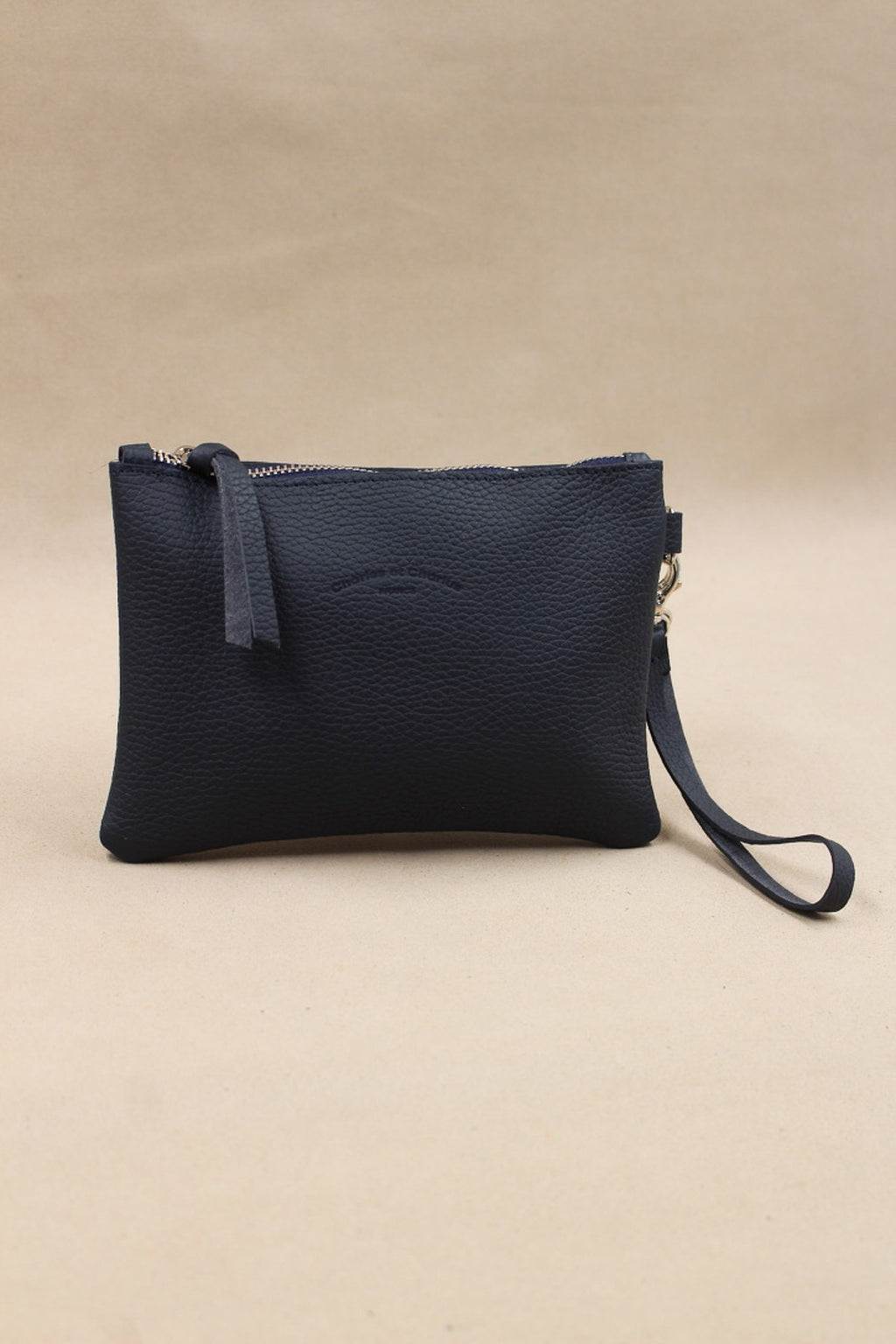 La Trousse cuir taurillon grainé, pochette plate
