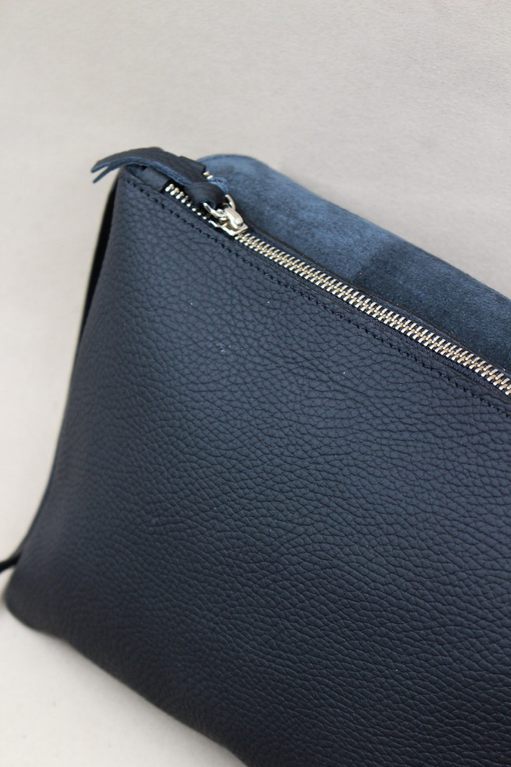 Pochette premium artisan taurillon made in France